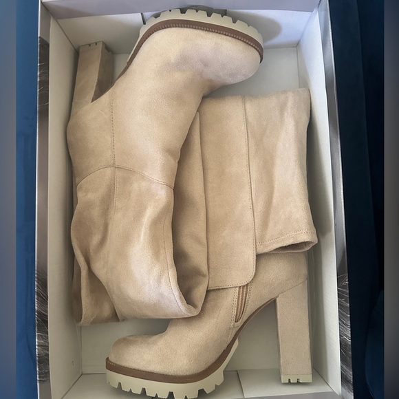 Tapioca Over the Knew Harlie Boots - Size 9M - Picture 5 of 7